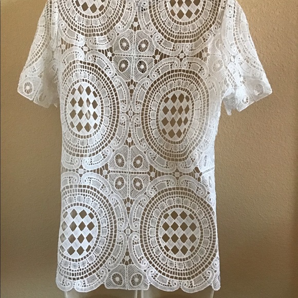 White lace top size M - Picture 3 of 3